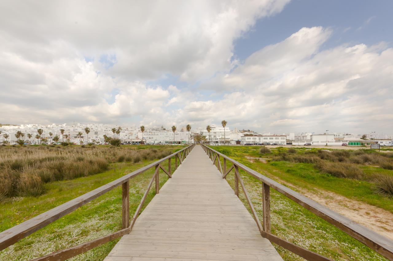 דירות קוניל דה לה פרונטרה Avenida De La Playa מראה חיצוני תמונה